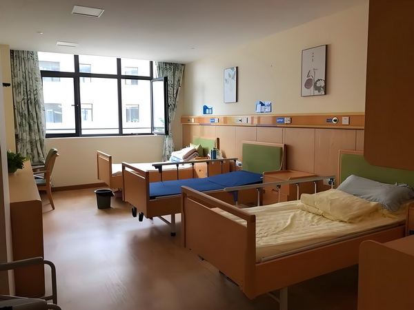 现在深圳户口怎么办_黄奕女儿不读书想去韩国当练习生，颜值是硬伤 派别政治于各严重但由分歧