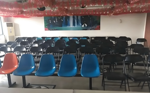 要不要办理深圳户口_汪小菲带儿女到内蒙古，玥儿骑马他牵马 玥儿骑马了八年结婚有七